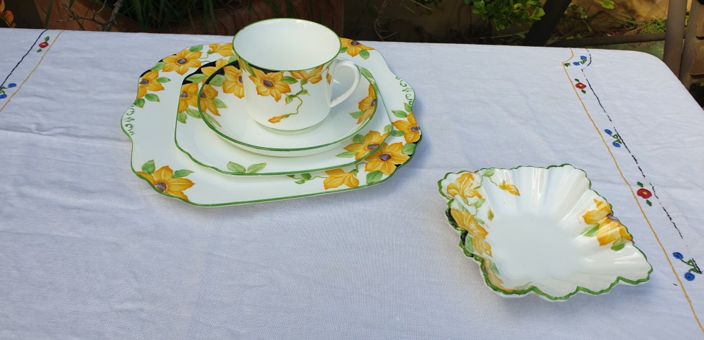 Gladstone China Tea&nbsp;Set