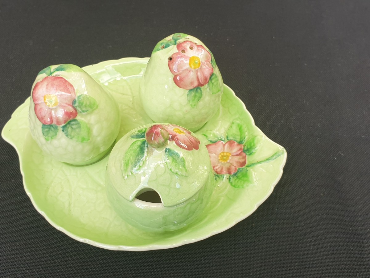 Carlton Ware, Wild Rose&nbsp;Set