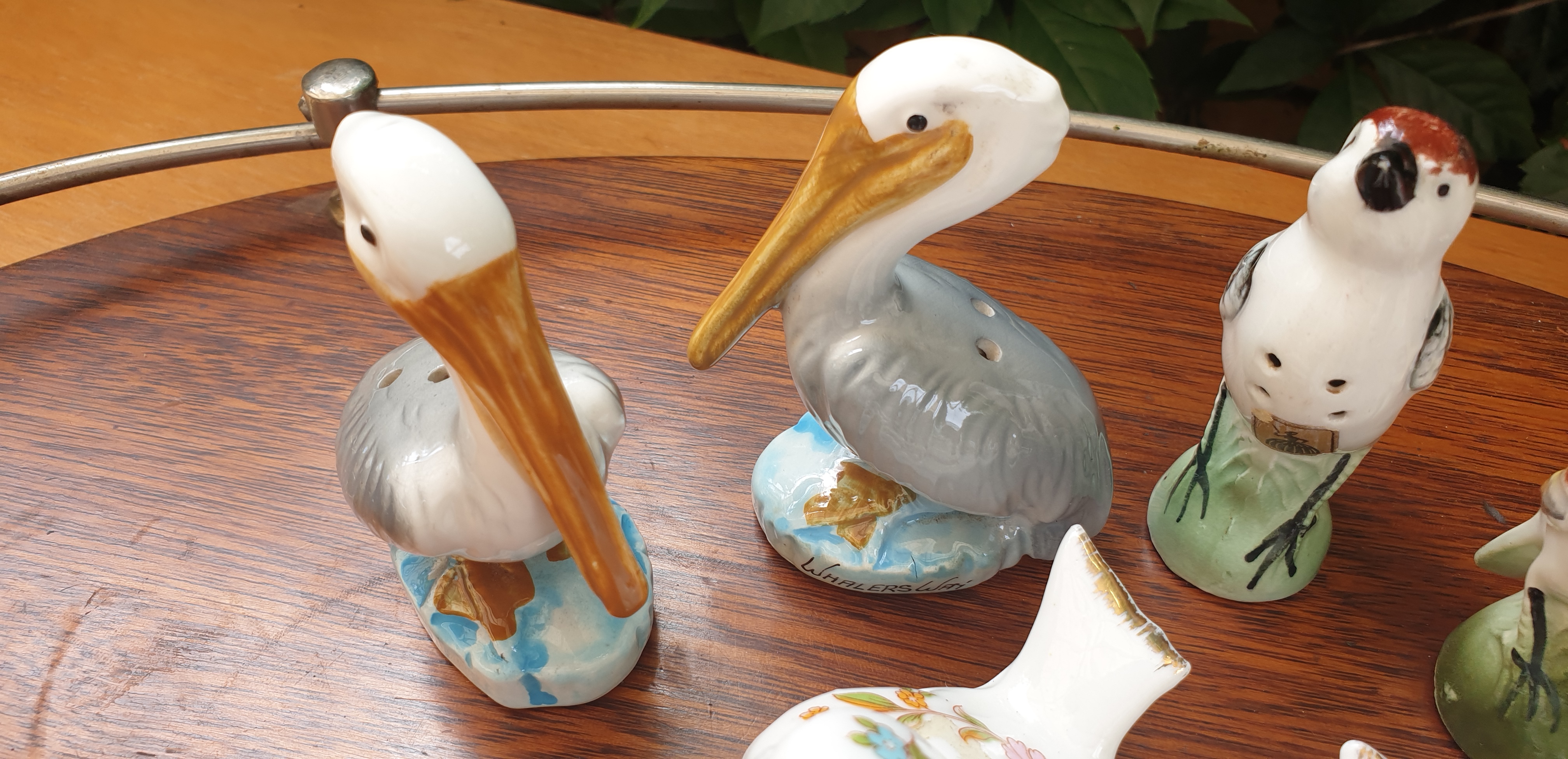 vintage-salt-and pepper-pelicans